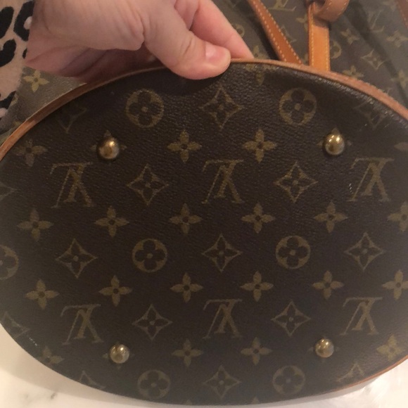 Louis Vuitton Large Bucket Bag - Picture 2 of 8